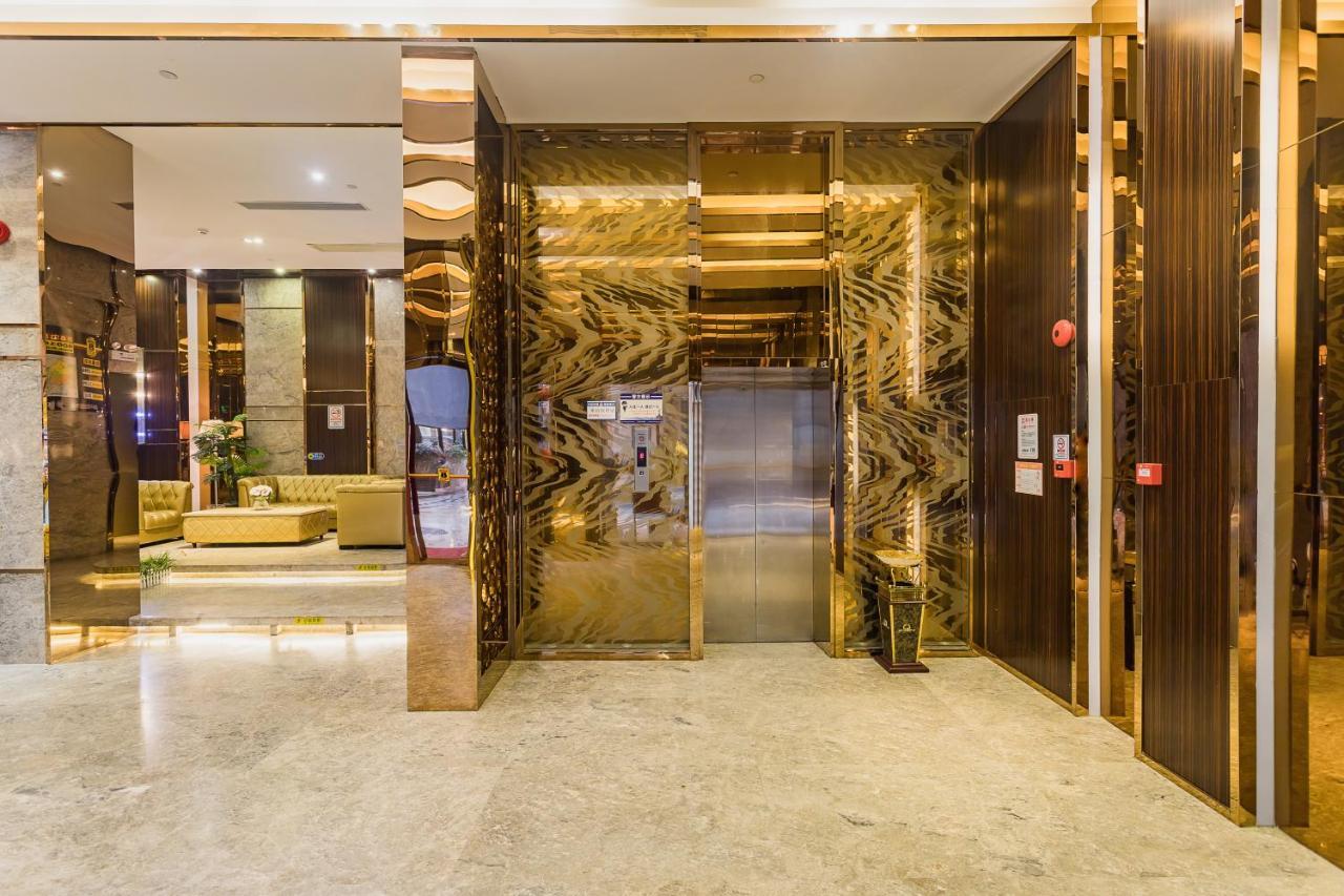 Super 8 Hotel Select Guangzhou Railway Station Xicun Subway Station Exterior foto