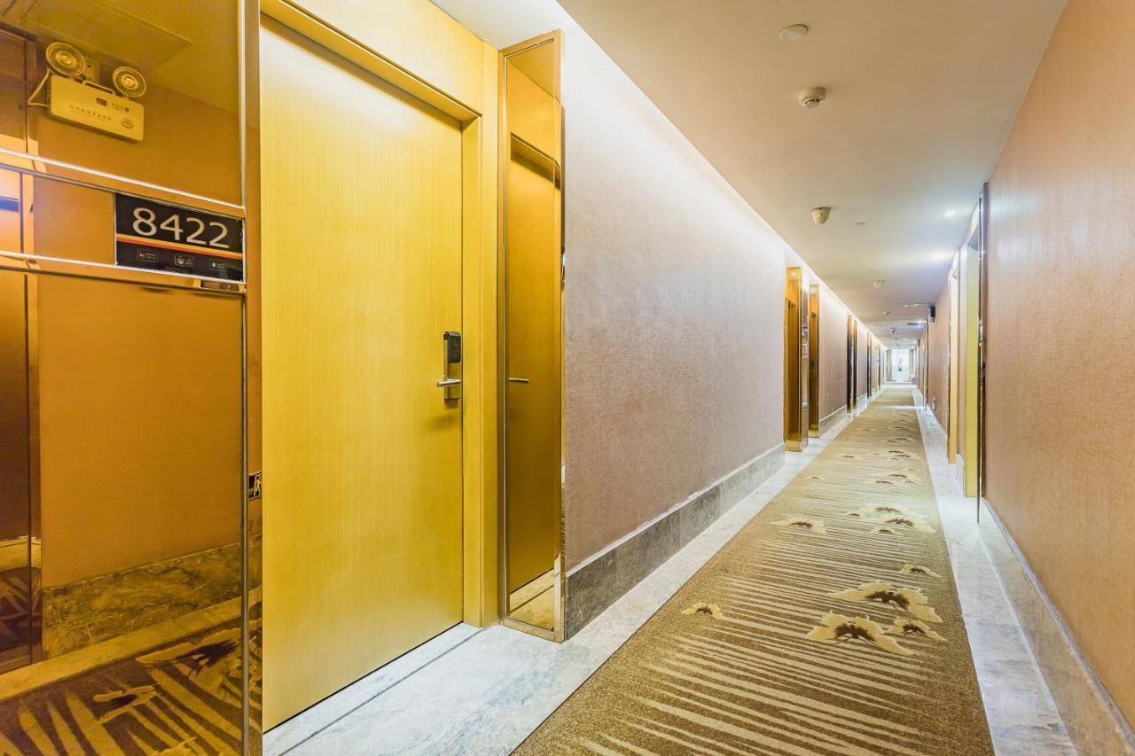 Super 8 Hotel Select Guangzhou Railway Station Xicun Subway Station Exterior foto